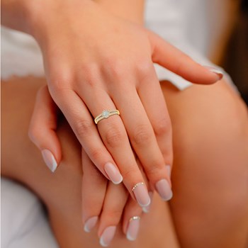 Bague ADEN Or 750 Jaune Diamants 1.902grs