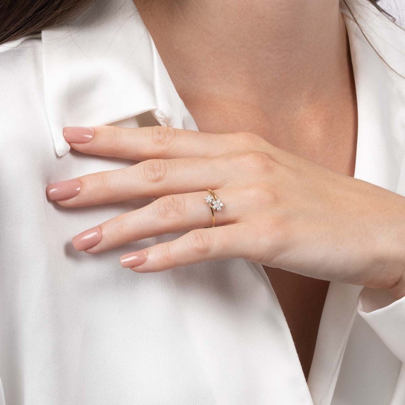 Bague ' Amandine' Or jaune et Diamant - vue 3