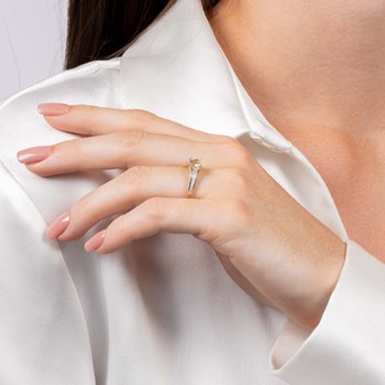 Bague 'Aliya' Or jaune et Topaze