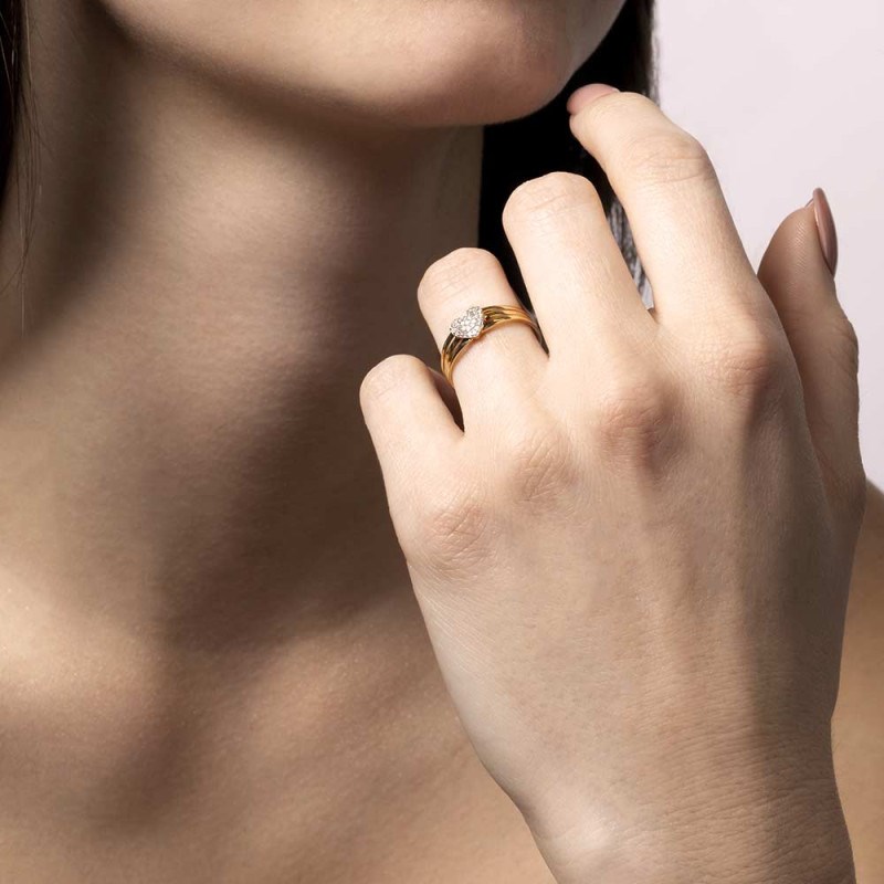 Bague ' Virginie' Or jaune et Diamant - vue 2