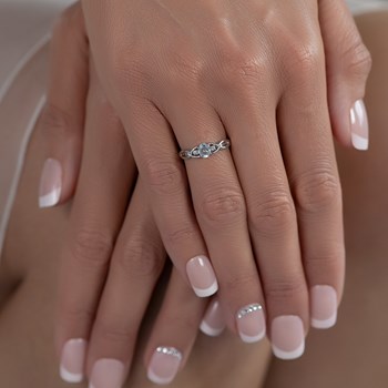 Bague ADEN Or 585 Blanc Aigue-Marine et diamants 2.2grs