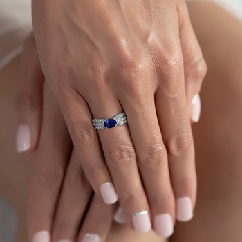 Bague ADEN Saphir et diamants sur Argent 925 2.89grs