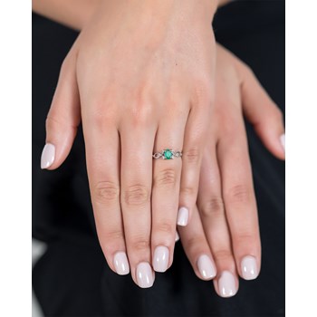 Bague ADEN Or 585 Blanc Emeraude et diamants 1.85grs