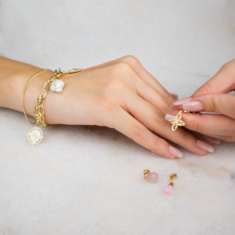 Charm's Agata Rose Quartz - vue 3