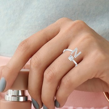 Bague lettre N ajustable SC Crystal ornée de Zirconium