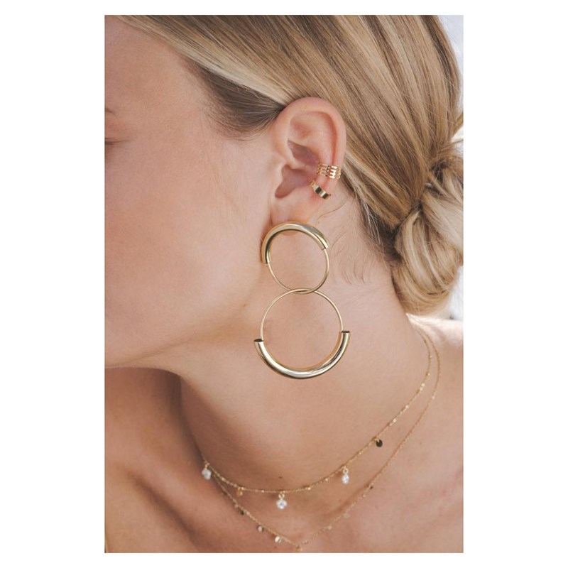 Boucles d'oreilles pendantes avec deux anneaux en acier dorées - vue 2