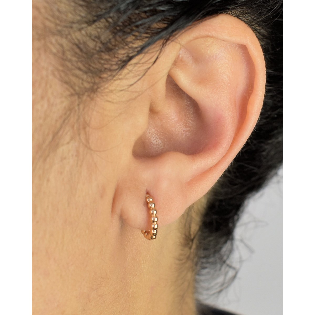Boucles d'oreilles Créoles suite de boules rondes Plaqué or 750 3 microns - vue 3