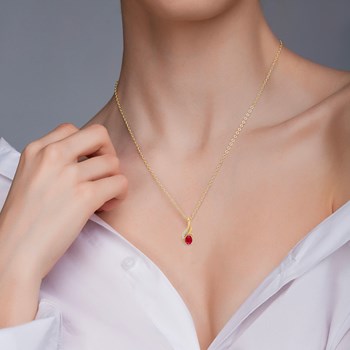 Collier Pendentif ADEN Or 585 Jaune Rubis et Diamants Chaine Or 585 incluse 0.75grs