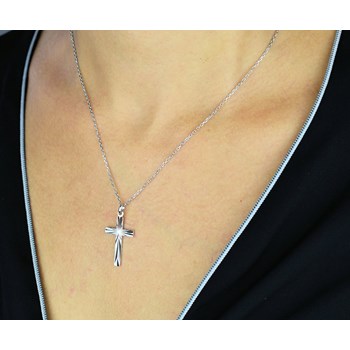 Collier croix ciselée Argent 925 Rhodié