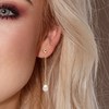 STELLA - Boucles d'Oreilles Perles d'Eau Douce 7-8 mm Blanches Or Jaune - vue V2
