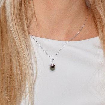 Pendentif VOLUTES - Diamant 0,12 Cts - Véritable Perle de Culture de Tahiti Poire 11-12 mm - Or Blanc
