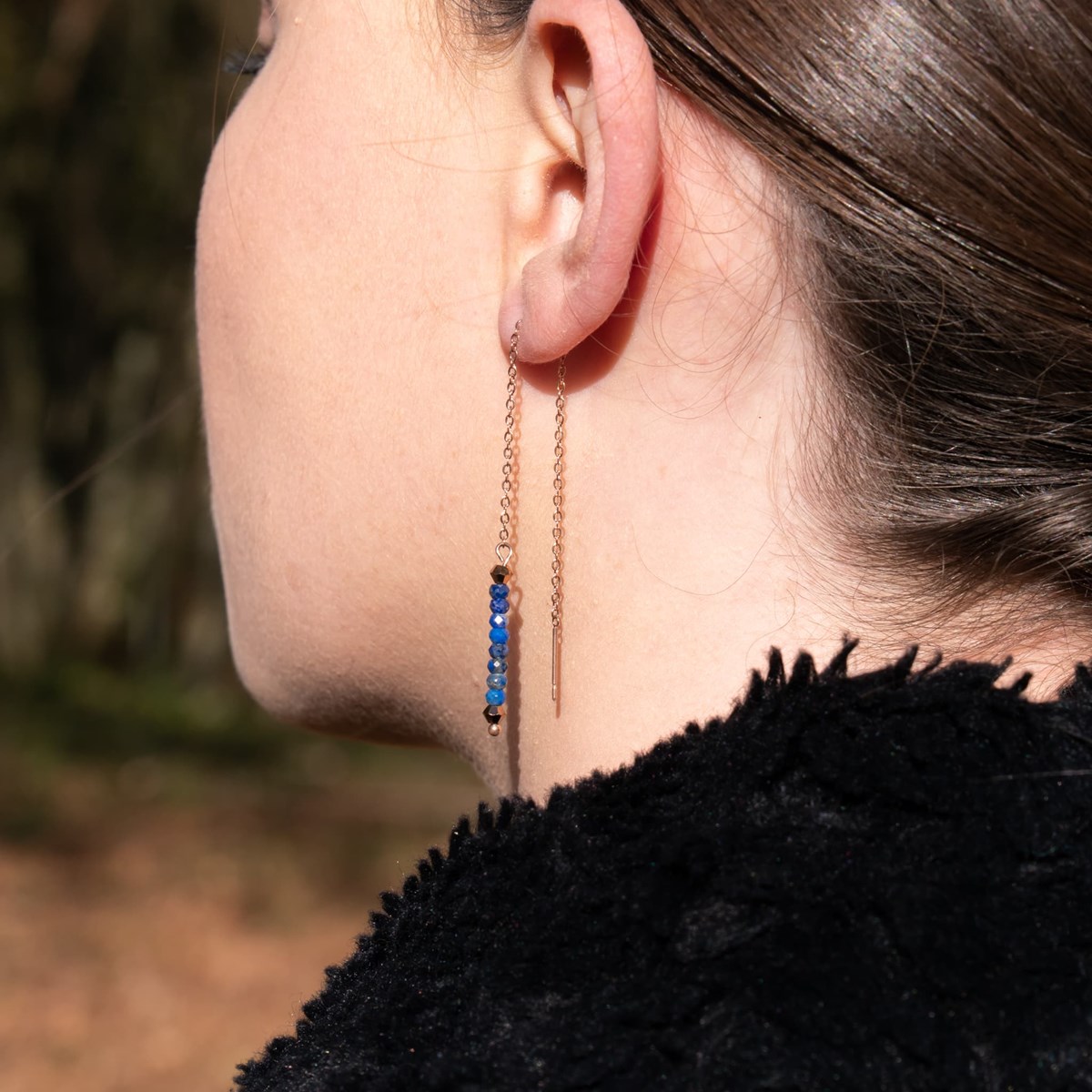 Boucles d'oreilles pendantes Lumia en pierres Lapis-lazuli - vue 4