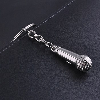 Porte-clés microphone de musique argenté