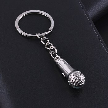 Porte-clés microphone de musique argenté