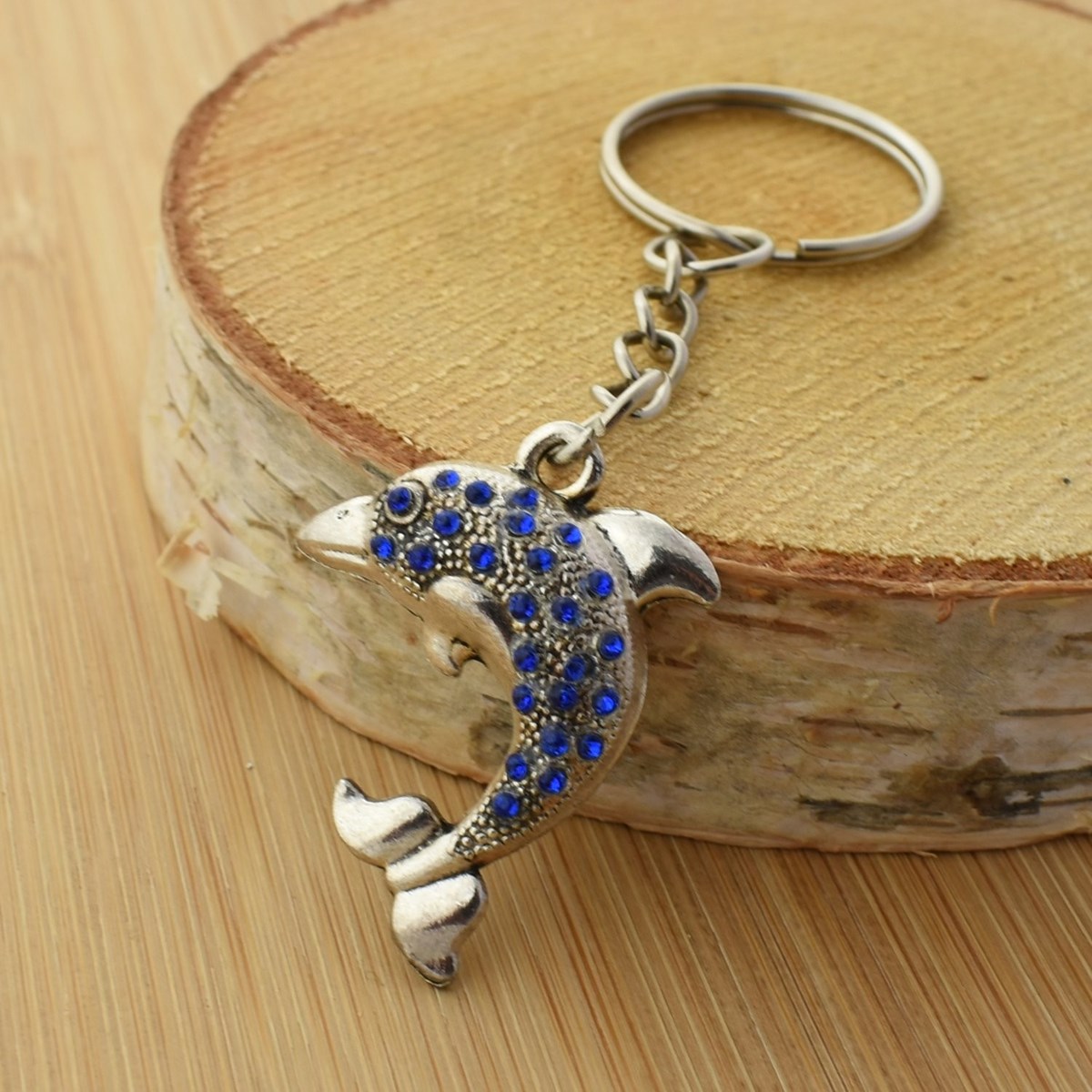 Porte-clés dauphin argenté strass bleu roi - vue 3