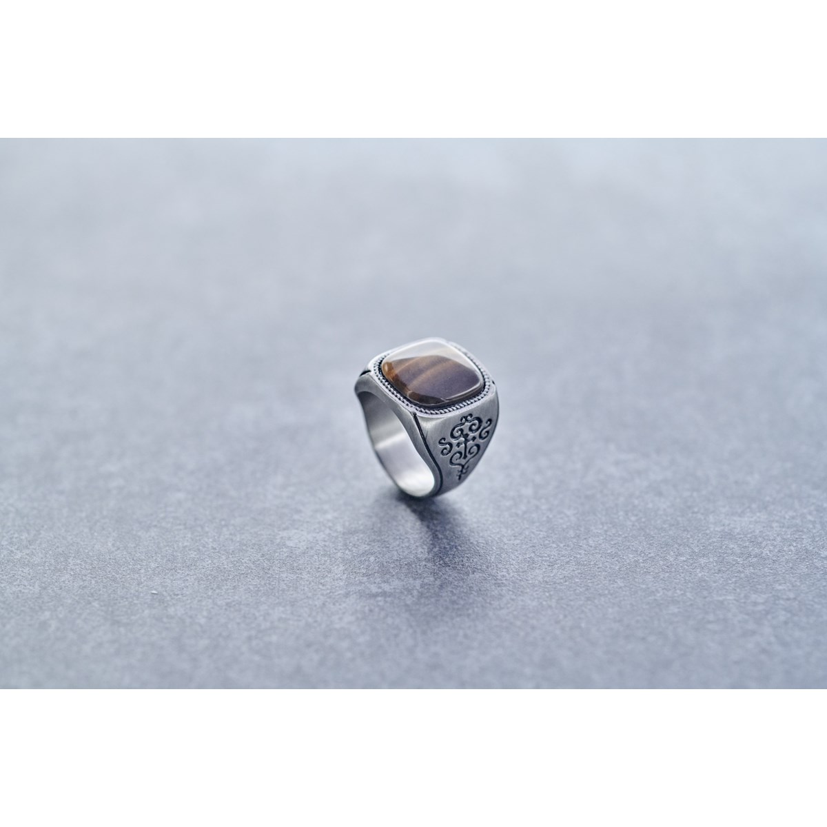 Bague Victor en Acier 316L avec oeil de tigre marron - vue 3