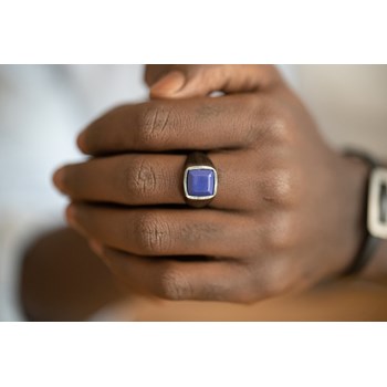 Chevalière Noah en Acier 316L avec lapis lazuli bleu saphir