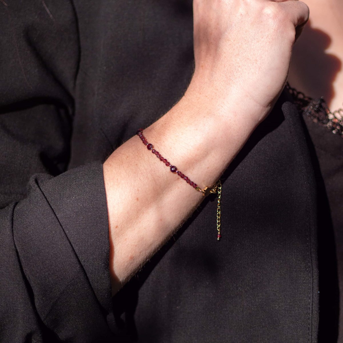 Collier et bracelet Paloma en pierres Grenat - vue 4