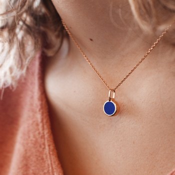 Collier médaille ronde lapis lazuli plaqué or femme - gravure ÉTOILE