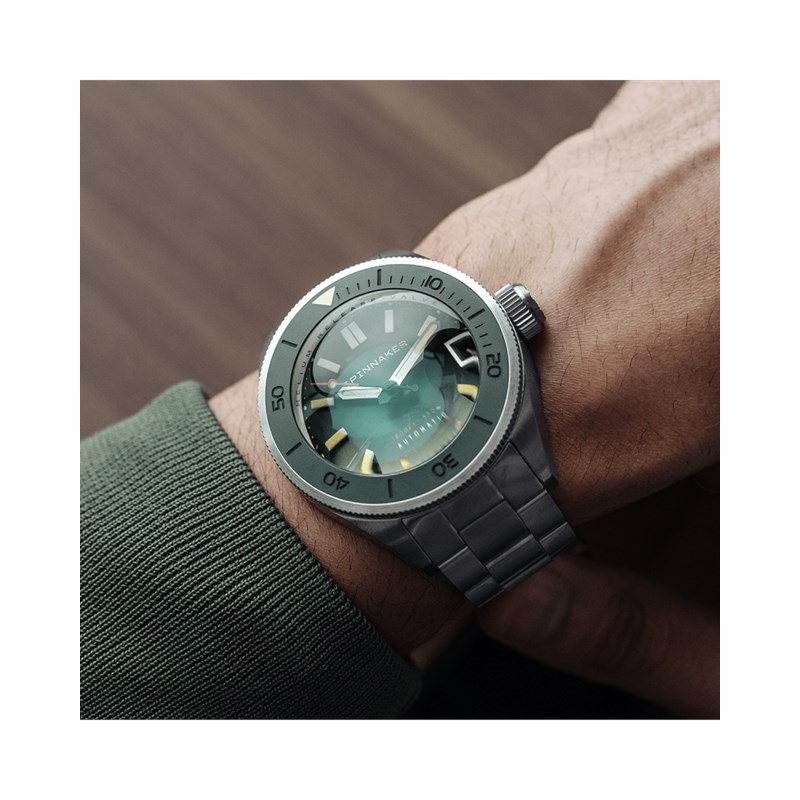 Montre homme automatique japonais Spinnaker - Bracelet acier inoxydable - 3 aiguilles avec date, lunette tournante - vue 2