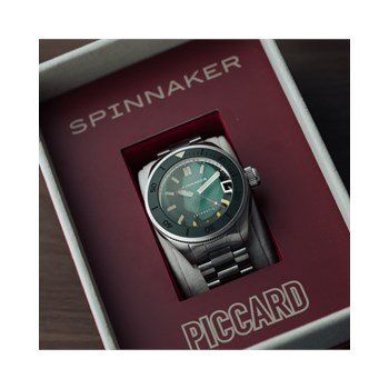 Montre homme automatique japonais Spinnaker - Bracelet acier inoxydable - 3 aiguilles avec date, lunette tournante