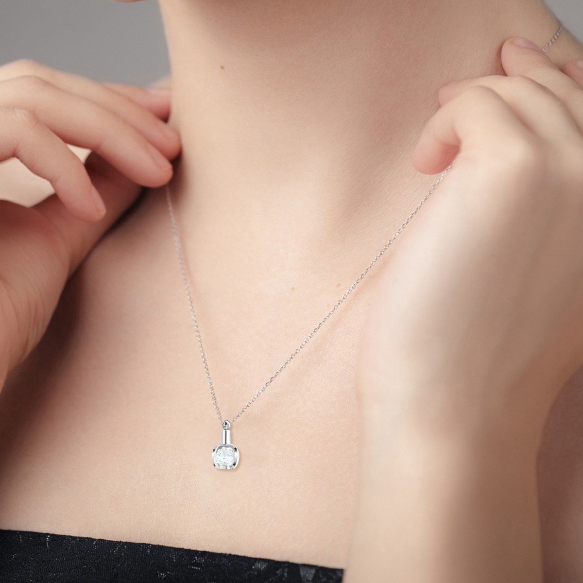 Collier SC Crystal orné de Cristaux scintillants - vue 2