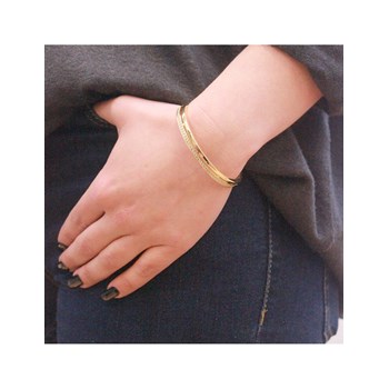 Elegant Bracelet - Gold and Crystal