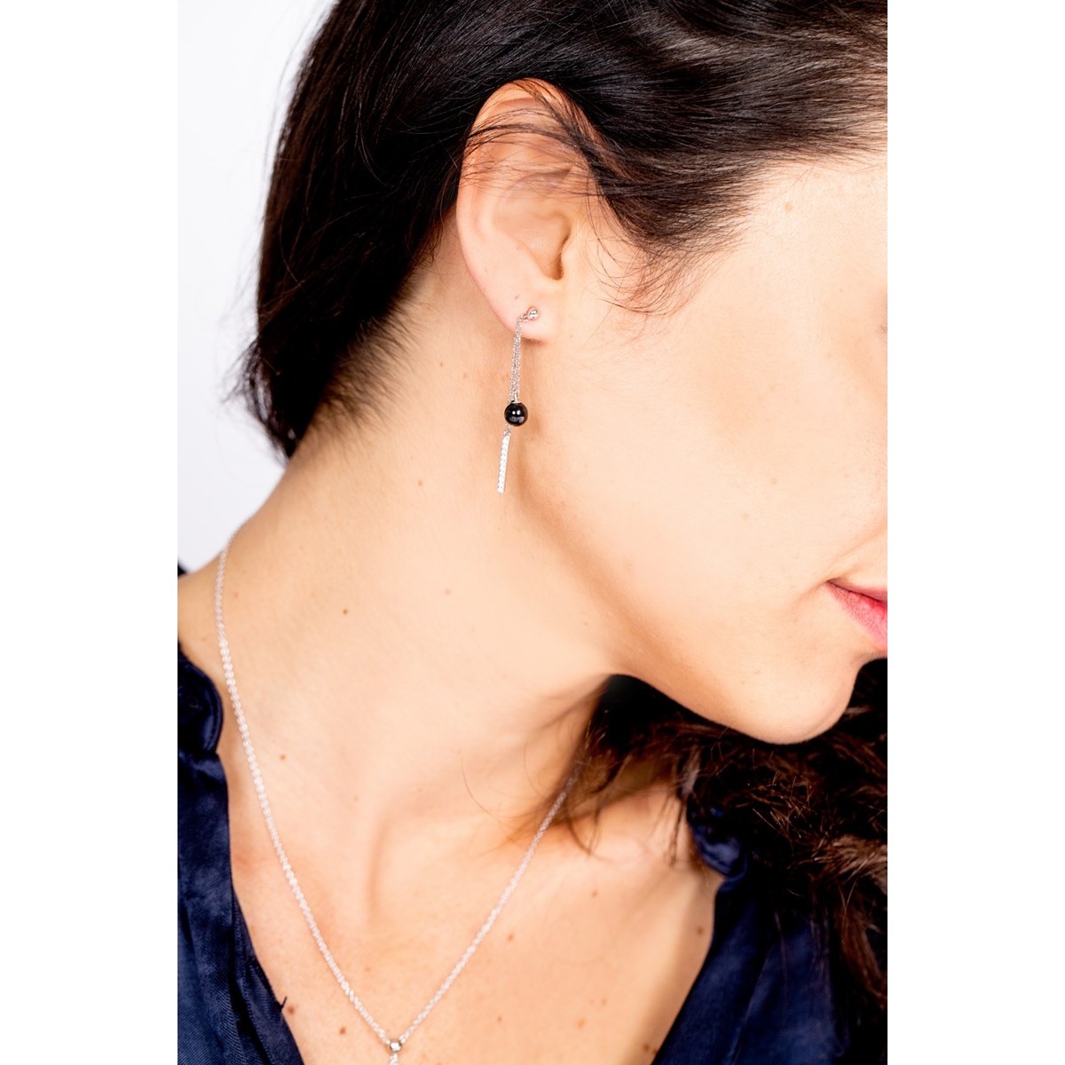 Boucles d'oreilles pendantes Aubrey en Argent avec oxyde de zirconium blanc - vue 2