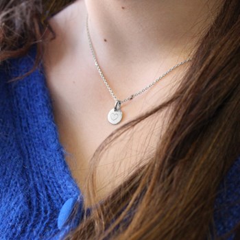 Collier médaille mini charm argent 925 fille - gravure COEUR