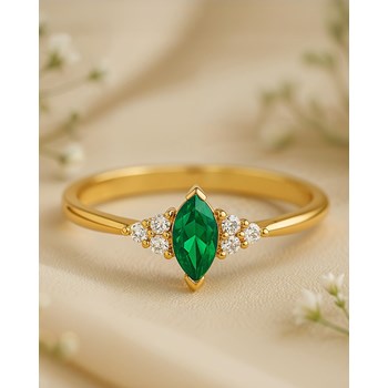 Bague Emeralda Or Jaune 14K avec Émeraude Marquise et Diamants | ADEN Joaillerie