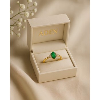 Bague Emeralda Or Jaune 14K avec Émeraude Marquise et Diamants | ADEN Joaillerie