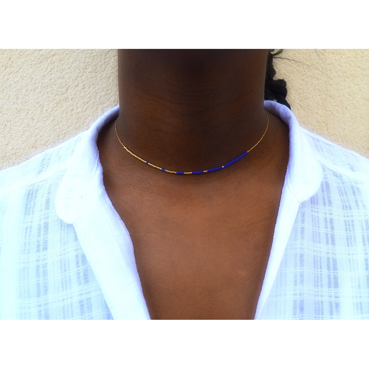 Collier femme minimaliste délicat chaîne ultra fine perles miyuki  ( Bleu) - vue 2
