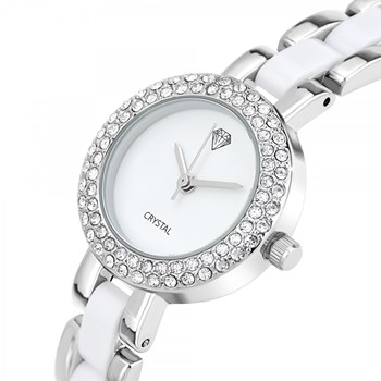 Montre Cassandra élégante ornée de Cristaux scintillants