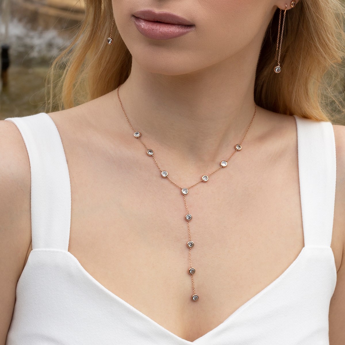 Sautoir Y collier MADEMOISELLE lariat chaîne dorée avec pendentifs Zircon Blanc - vue 2