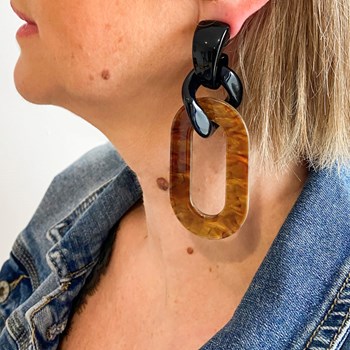 Black and brown two-tone dangling earrings