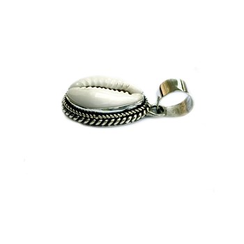 Pendentif argent serti d'un coquillage cauri naturel