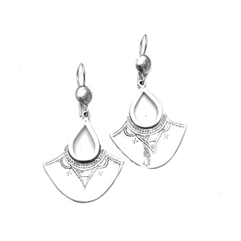 Boucles d'oreilles tradition ethnique berbère fabriquées à la main