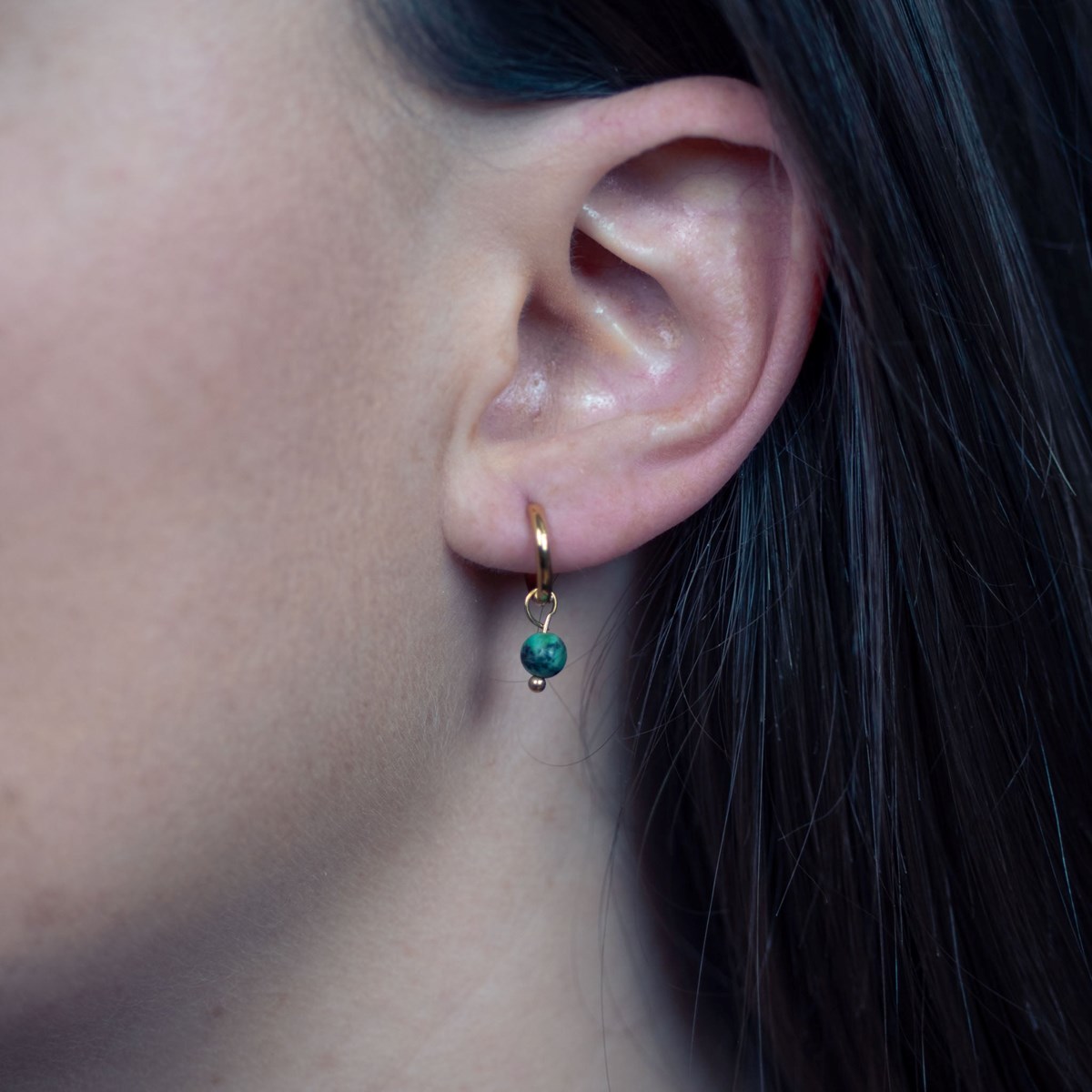 Boucles d'oreilles créoles Serena en pierres Turquoise Africain - vue 3