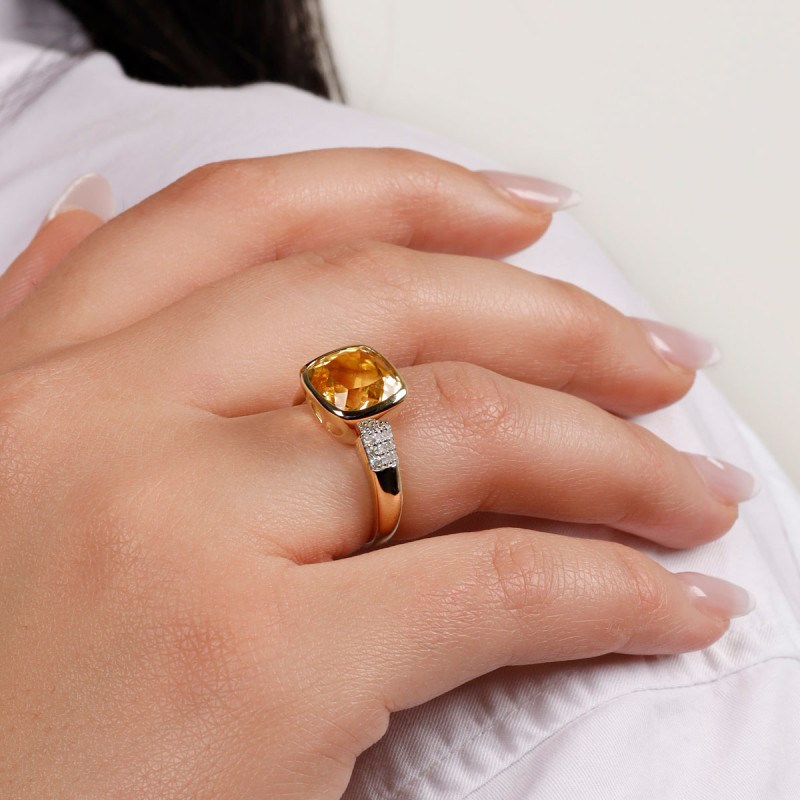 Bague ' Annette' Or jaune et Citrine - vue 2