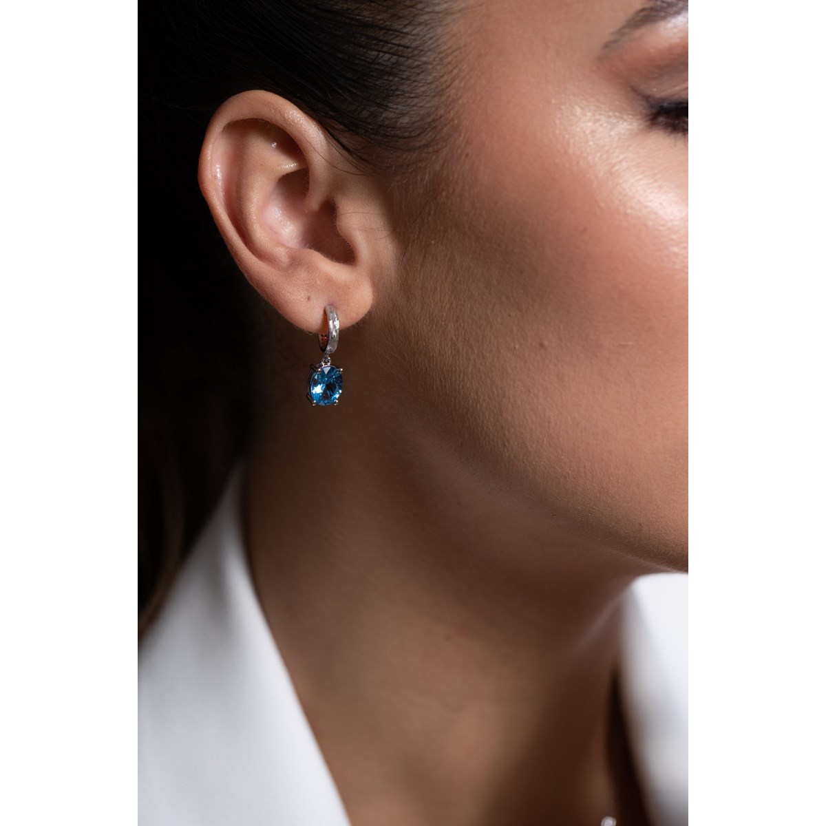 Boucles d'oreilles pendantes Elisabeth en Argent avec oxyde de zirconium bleu topaze - vue 2