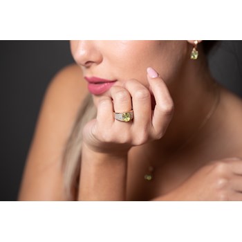 Bague Elisabeth en Plaqué Or avec oxyde de zirconium vert