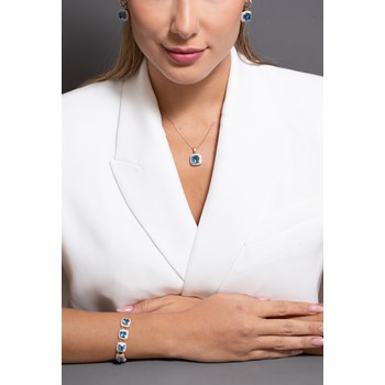 Collier mono-motif Margaret en Plaqué Or avec oxyde de zirconium bleu topaze