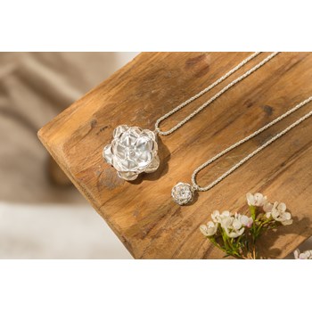 sautoir fleur plaqué argent - AGLAÉ