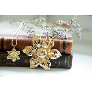 collier fleur doré à l'or fin - HESPÉRIS