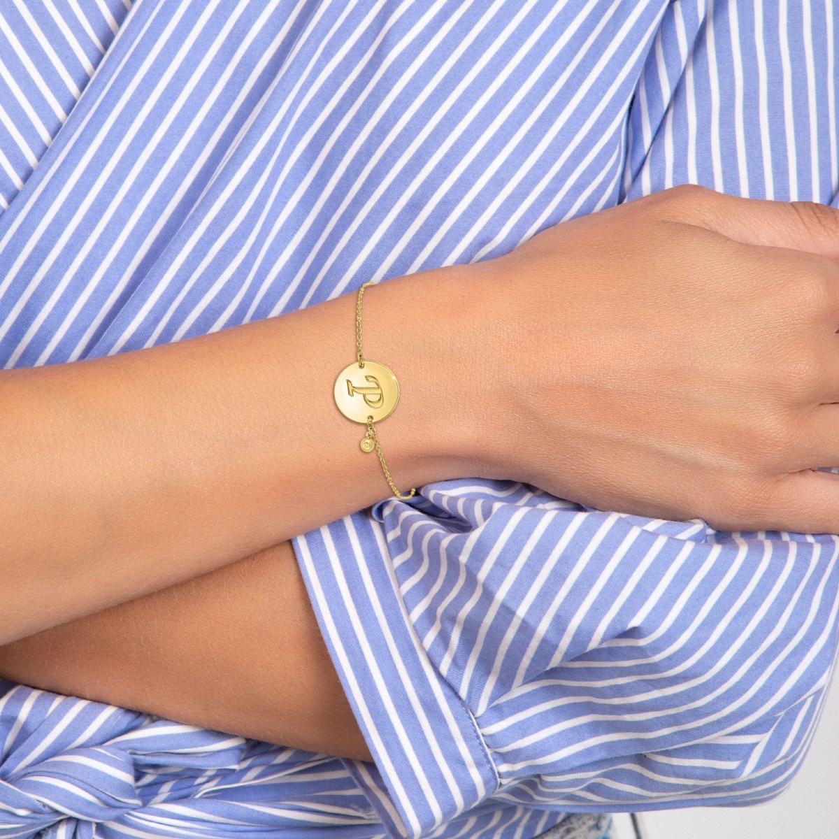 Bracelet lettre P en acier inoxydable par SC Bohème orné d'un véritable diamant blanc - vue 2