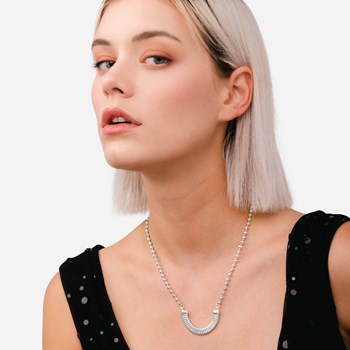Collier Caroll