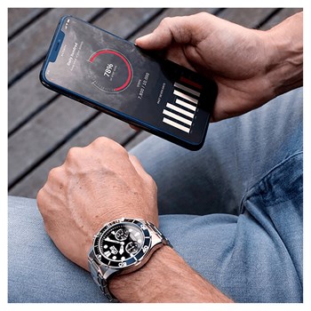 Montre Lotus connectée acier cadran noir