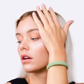 Groene pijlstaartrog armband 10