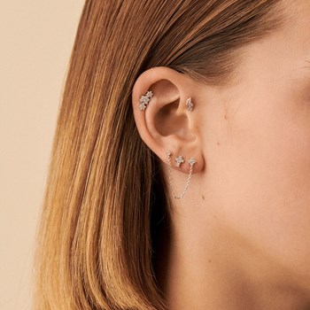 Piercing puce Agatha Bonisimo chaînette et oxydes