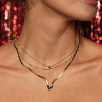 Necklace V Maille plate acier doré gold